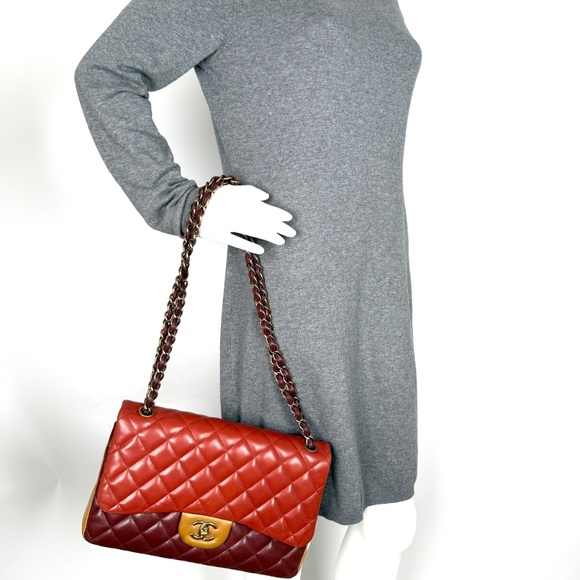 CHANEL Classic Jumbo Quilted Lambskin Tri-Color Burgundy Double Flap Bag - Picture 3 of 12